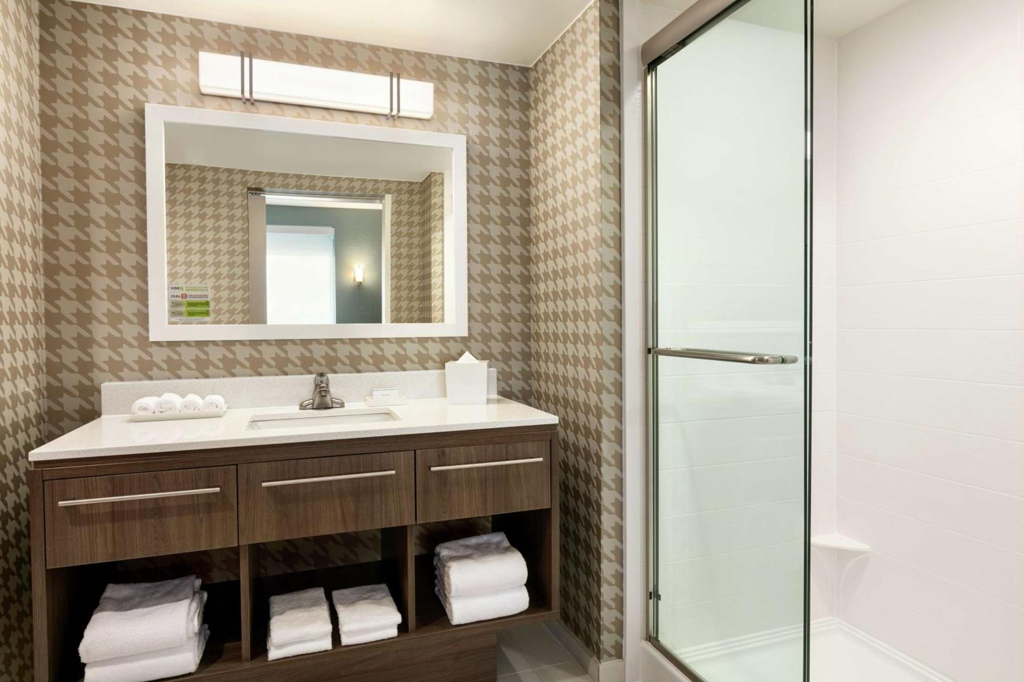 Home2 Suites By Hilton Brandon Tampa Екстериор снимка