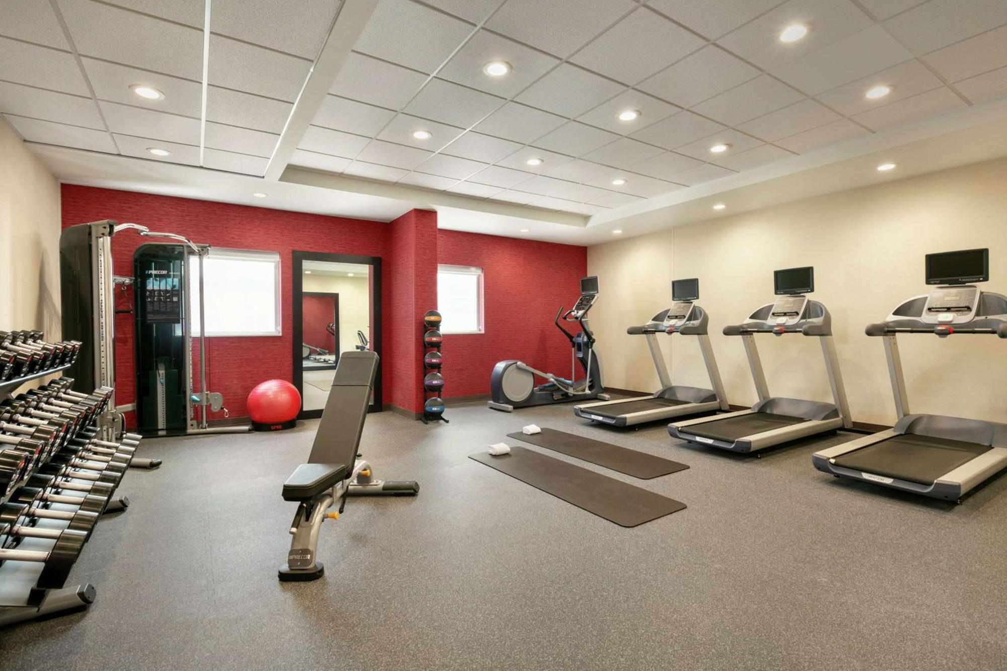 Home2 Suites By Hilton Brandon Tampa Екстериор снимка